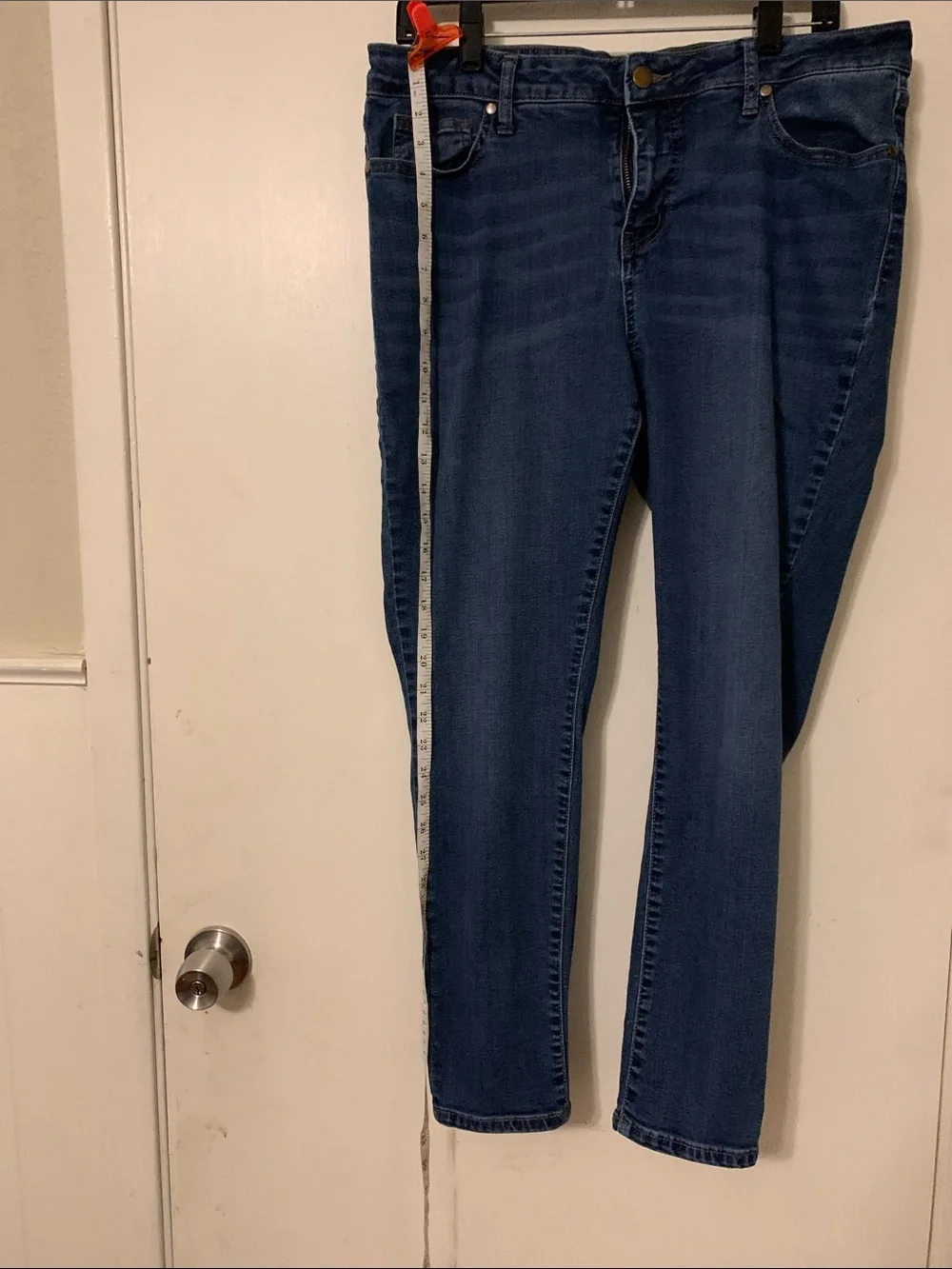 Classic Dark Blue Stretch Skinny Jeans for Women